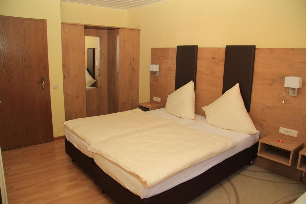 Waldhotel Albachmuehle Mit Albacher Stuben Wasserliesch Екстериор снимка