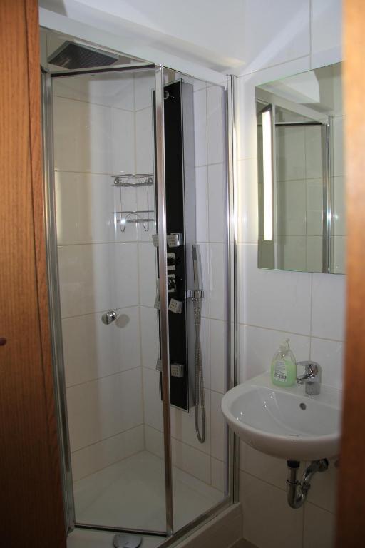 Waldhotel Albachmuehle Mit Albacher Stuben Wasserliesch Стая снимка