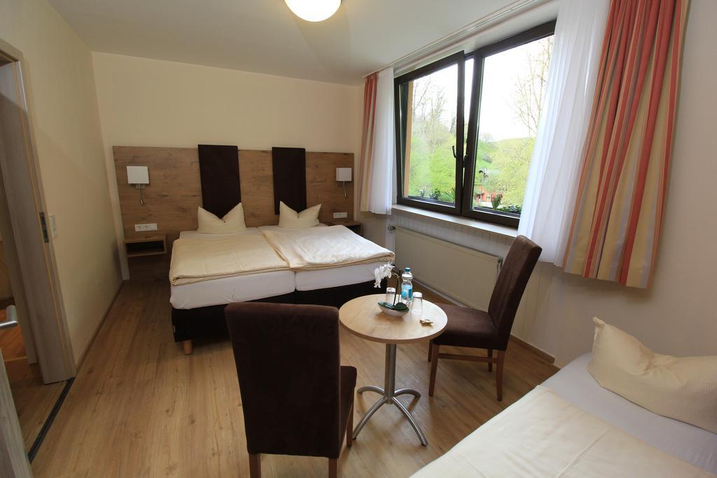 Waldhotel Albachmuehle Mit Albacher Stuben Wasserliesch Екстериор снимка