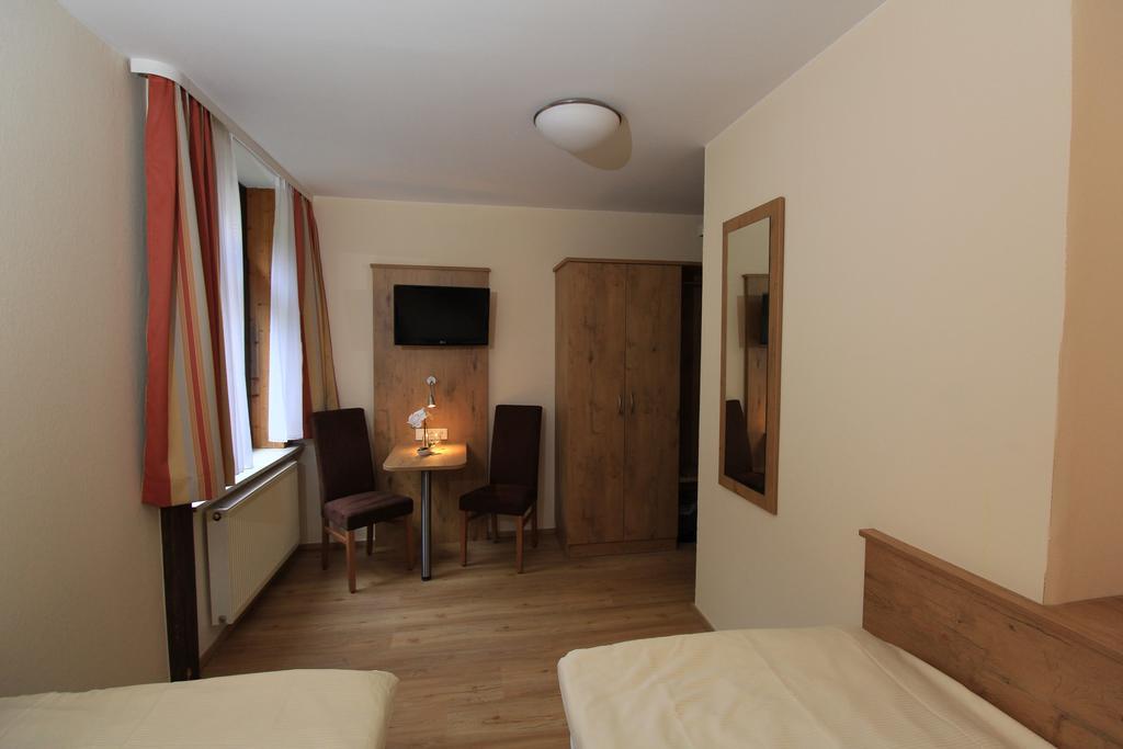 Waldhotel Albachmuehle Mit Albacher Stuben Wasserliesch Екстериор снимка